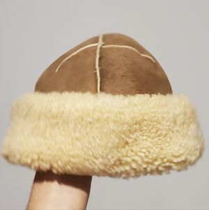 Natural Sheepskin Shearling Fur Winter Hat